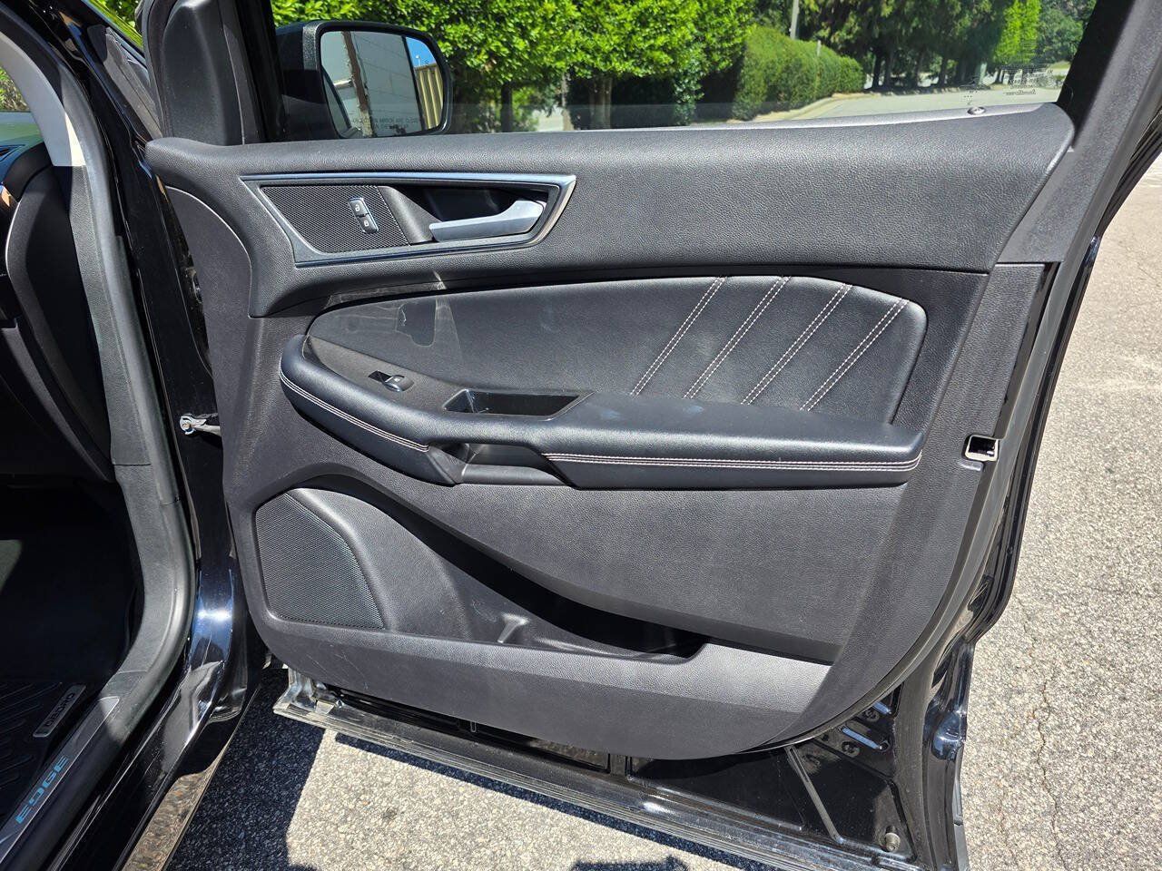 Used 2018 Ford Edge Sport w/ Equipment Group 401A AWD/4WD image 37