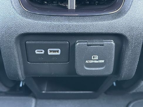 Used 2019 Chevrolet Blazer RS image 31