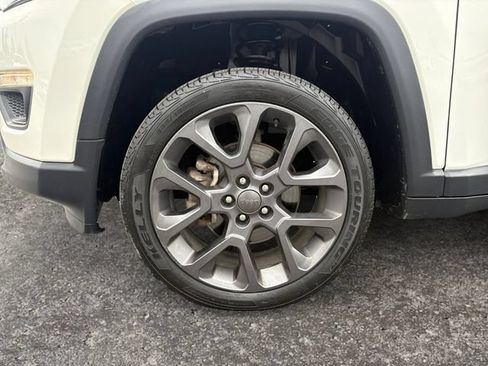 Used 2021 Jeep Compass Latitude AWD/4WD image 14