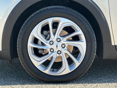 Used 2023 Chevrolet Bolt EUV LT w/ Driver Confidence Package image 25