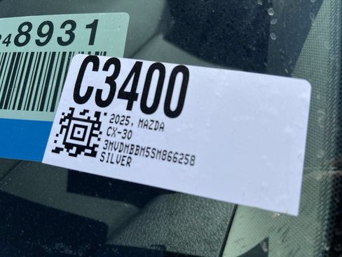 Used 2025 MAZDA CX-30 AWD 2.5 S w/ Select Sport Pkg image 3