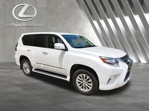 Used 2016 Lexus GX 460 w/ Premium Package AWD/4WD image 5