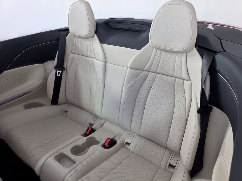 New 2027 Mercedes-Benz CLE 300 4MATIC Cabriolet image 10