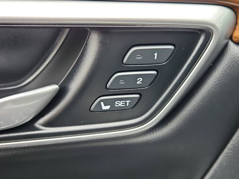 Certified 2022 Honda CR-V Touring image 13