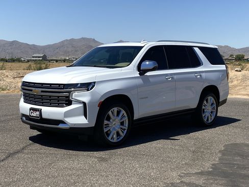 Used 2023 Chevrolet Tahoe Premier AWD/4WD image 7