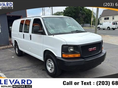 Used 2008 GMC Savana 2500 RWD image 1