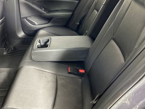 Used 2019 Honda Accord Sport image 16