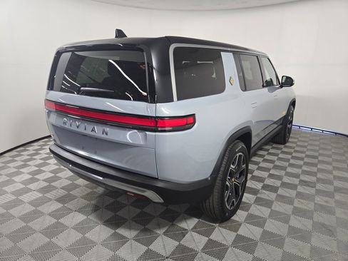 Used 2024 Rivian R1S Adventure AWD/4WD image 5