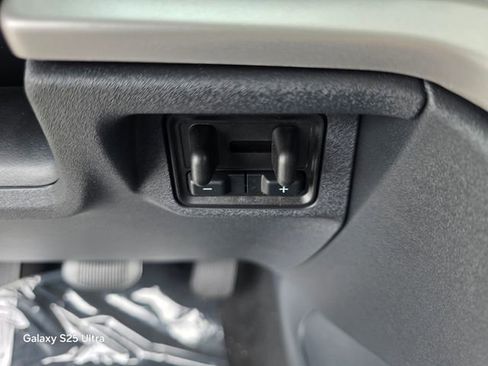 New 2026 Ford Expedition Max Active RWD image 31