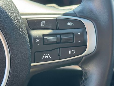 Used 2023 Kia Sportage EX image 20