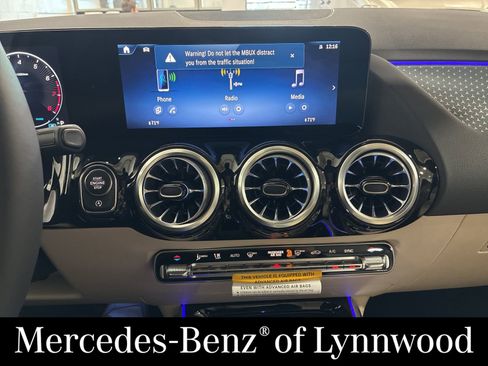 New 2026 Mercedes-Benz GLA 250 4MATIC image 12