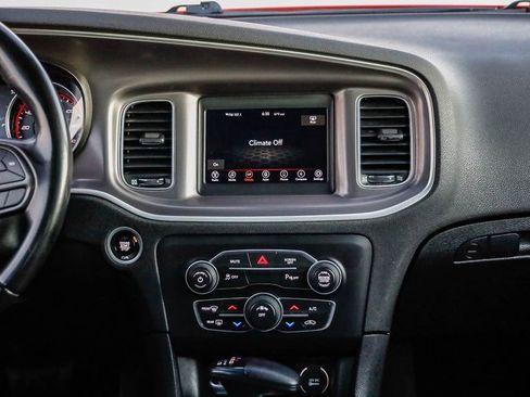 Used 2022 Dodge Charger SXT image 14
