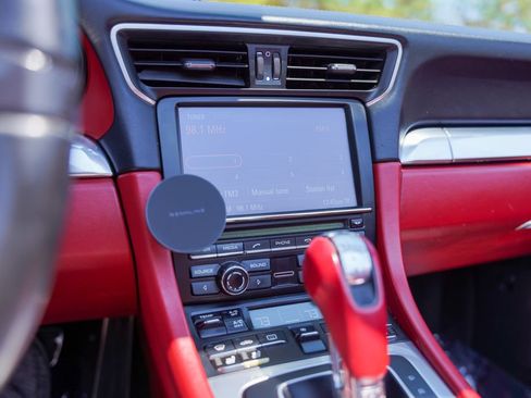 Used 2014 Porsche 911 Carrera 4S AWD/4WD image 21