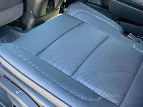 Used 2026 GMC Yukon Denali w/ LPO, Floor Liner Package AWD/4WD image 16