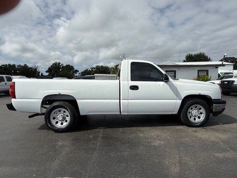 Used 2007 Chevrolet Silverado 1500 W/T image 4
