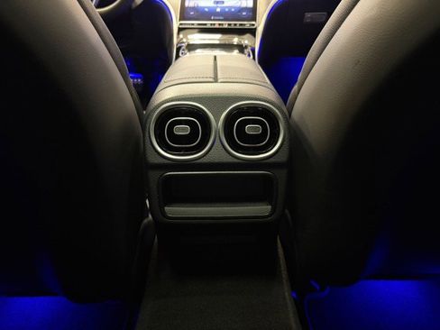 Used 2024 Mercedes-Benz CLE 300 4MATIC Coupe image 22