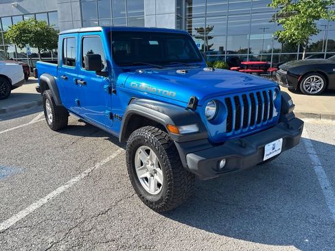 Used 2020 Jeep Gladiator Sport w/ Quick Order Package 24S AWD/4WD image 7