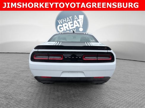 Used 2022 Dodge Challenger R/T Scat Pack w/ Shaker Package image 5