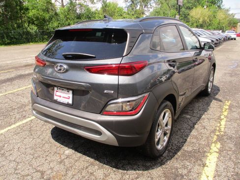 Used 2023 Hyundai Kona SEL AWD/4WD image 3