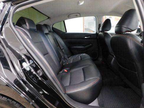 Used 2023 Nissan Altima 2.5 SR image 87