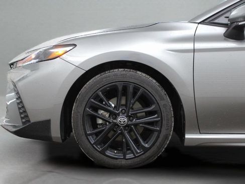 Used 2025 Toyota Camry SE w/ Multimedia Upgrade Package FWD image 6