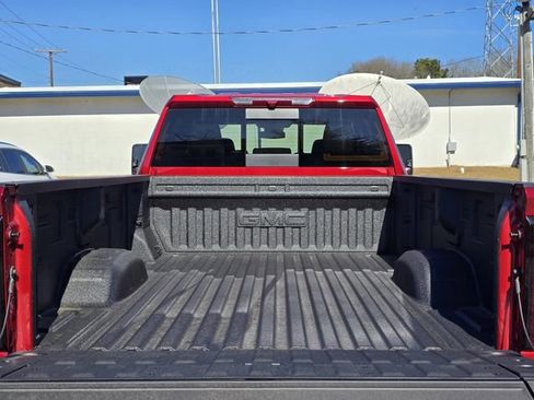 New 2026 GMC Sierra 3500 SLT w/ SLT Convenience Package image 8