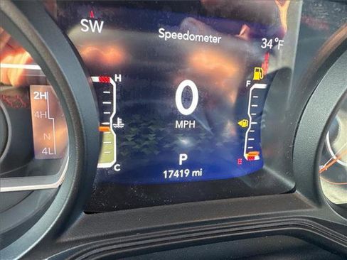 Used 2024 Jeep Wrangler Rubicon w/ Convenience Group image 19