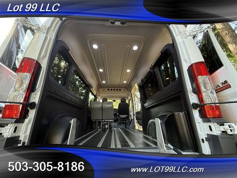 Used 2016 RAM ProMaster 2500 w/ Premium Appearance Group image 32