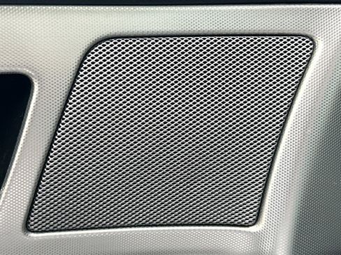 Used 2013 Jaguar XF 3.0 image 40