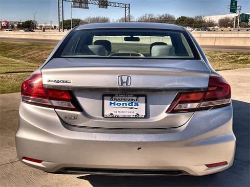 Used 2015 Honda Civic EX image 6