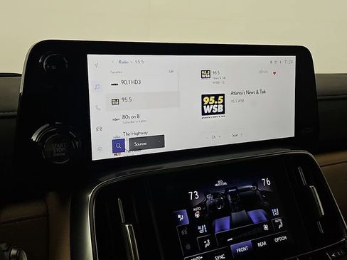 Used 2025 Lexus LX 600 4WD w/ Luxury Package image 20