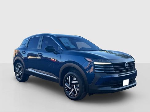 New 2026 Nissan Kicks SV FWD image 8