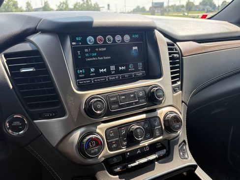 Used 2019 GMC Yukon Denali w/ Open Road Package AWD/4WD image 29