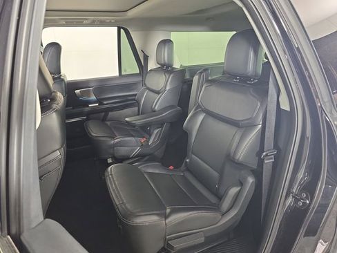 Certified 2025 Ford Expedition Max Platinum AWD/4WD image 19