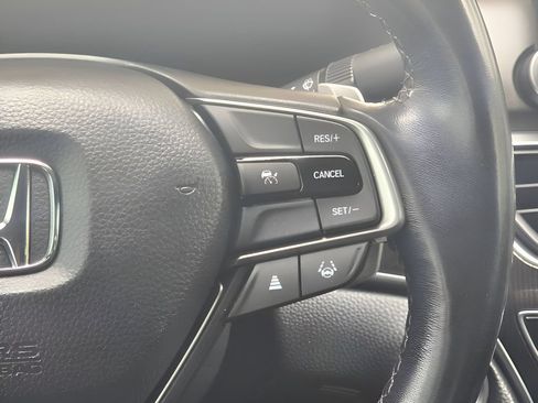 Used 2022 Honda Accord Sport image 5