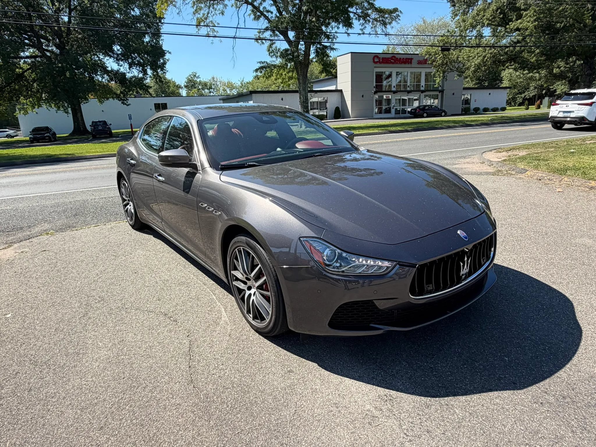 Used 2017 Maserati Ghibli S Q4 AWD/4WD image 3