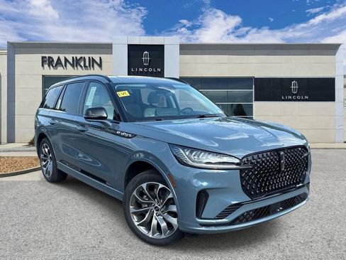 New 2026 Lincoln Aviator AWD w/ Jet Appearance Package image 1