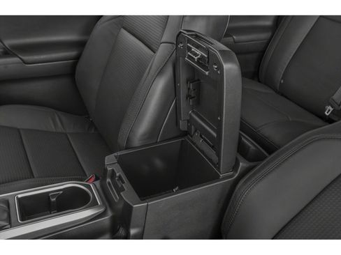 Used 2020 Toyota Tacoma Limited AWD/4WD image 9