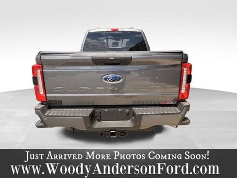 Used 2025 Ford F250 XL w/ STX Appearance Package AWD/4WD image 5