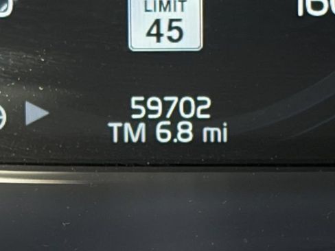 Used 2021 Volvo XC60 T5 Inscription AWD/4WD image 12
