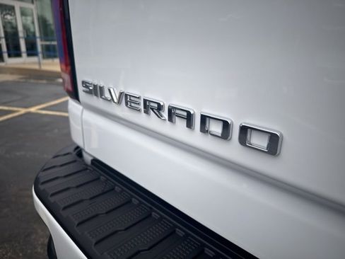 New 2026 Chevrolet Silverado 2500 LT w/ Z71 Chrome Sport Edition image 17