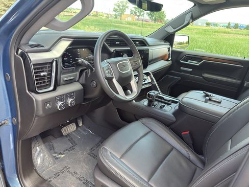 Used 2024 GMC Sierra 1500 Denali w/ Technology Package image 15