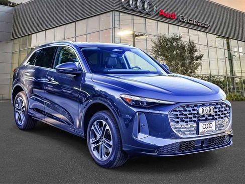 New 2025 Audi Q5 Premium image 5