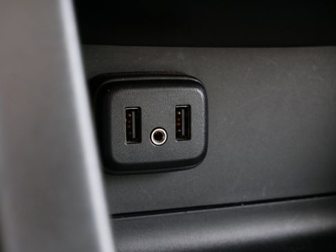 Used 2019 Chevrolet Colorado LT w/ LT Convenience Package image 32