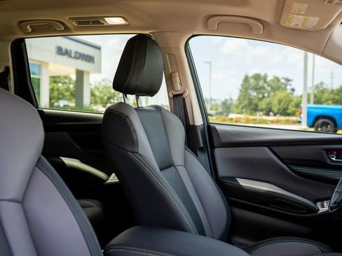 Certified 2025 Subaru Ascent Onyx Edition AWD/4WD image 8