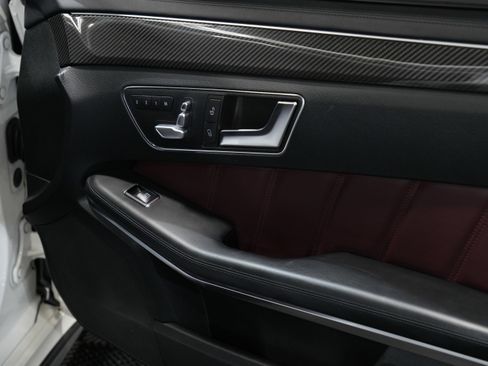 Used 2014 Mercedes-Benz E 63 AMG S-Model image 31