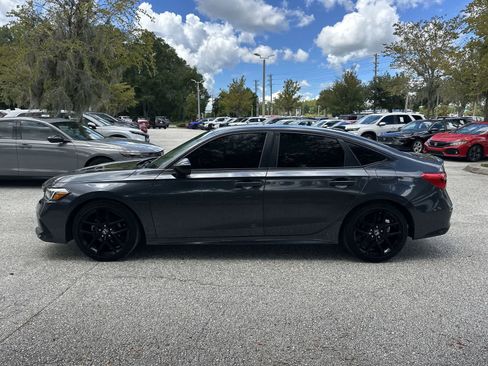 Used 2024 Honda Civic Sport image 3