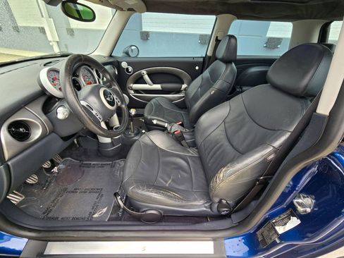 Used 2004 MINI Cooper S image 12