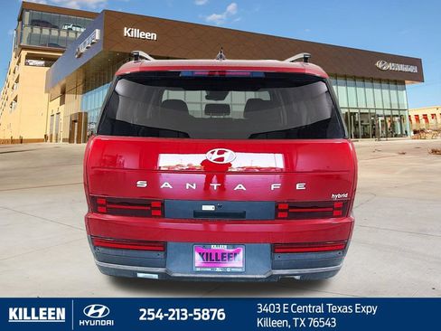Used 2026 Hyundai Santa Fe SEL FWD image 8