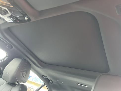 Used 2025 BMW i5 eDrive40i image 16